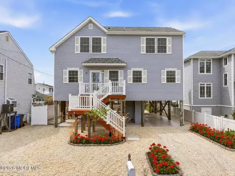 243 S Lagoon Rd, Lavallette, NJ 08735