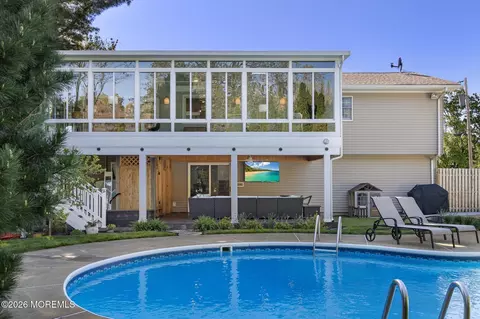1301 Wedgewood Rd, Spring Lake, NJ 07762