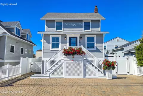 101 Westmont Ave, Lavallette, NJ 08735
