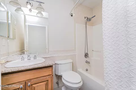 Bath - 4 Wilson Blvd, Jackson, NJ 08527 photo 5 of 7