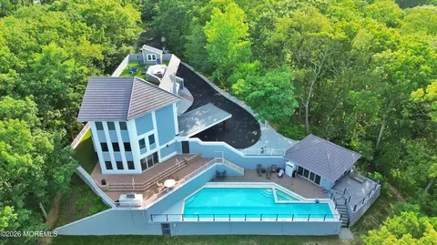 401 Overlook Dr, Neptune City, NJ 07753