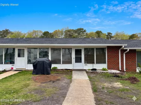 877 Balmoral Ct # C, Lakewood, NJ 08701