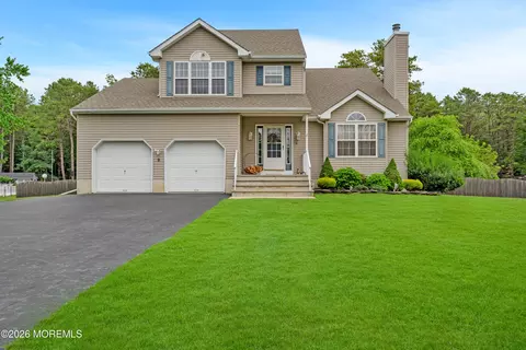 9 Mary Beth Ln, Jackson, NJ 08527