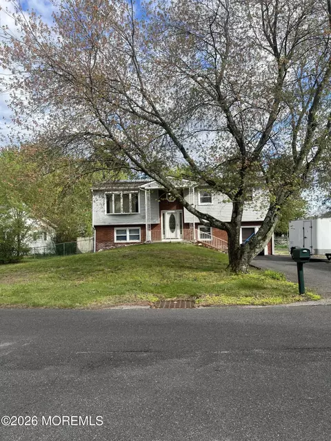 418 Chippewa Trl, Pemberton, NJ 08068