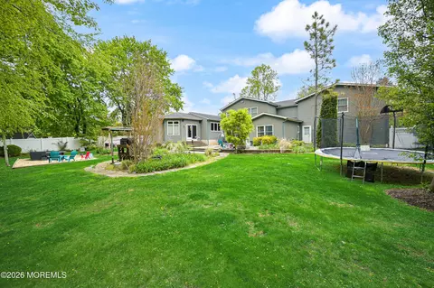 76 Swimming River Rd, Lincroft, NJ 07738