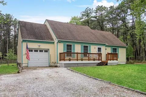 1661 New York Ave, Whiting, NJ 08759