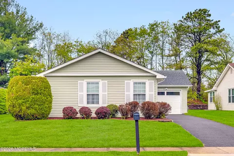 67 Greenbriar Blvd #67, Brick, NJ 08724