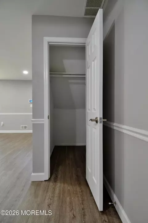8 Colonial Ct, Jackson, NJ 08527 photo 9