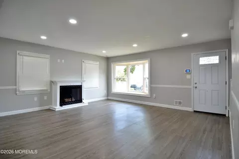 8 Colonial Ct, Jackson, NJ 08527 photo 5