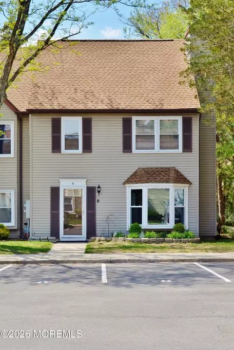 8 Colonial Ct, Jackson, NJ 08527 photo 1
