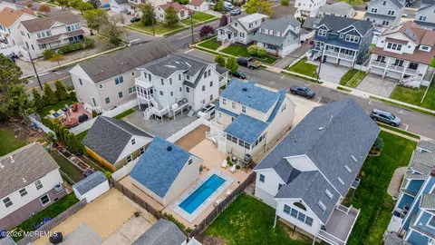 114 Sanborn Ave, Point Pleasant Beach, NJ 08742