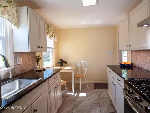 917 Mountain Ave, Middlesex, NJ 08846 photo 7