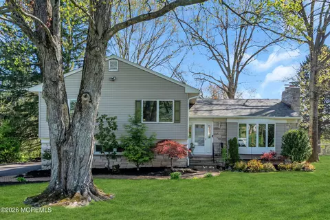 42 Crest Dr, Basking Ridge, NJ 07920