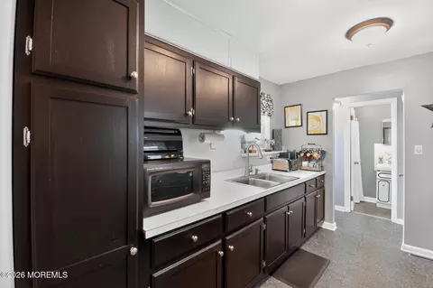 Kitchen - 9 Forrest Ave, Rumson, NJ 07760 photo 3 of 3