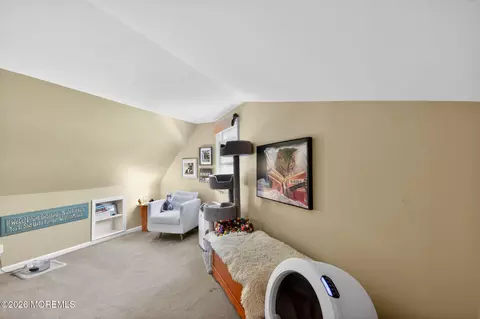 Bedroom - 9 Forrest Ave, Rumson, NJ 07760 photo 1 of 6