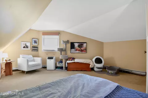 Bedroom - 9 Forrest Ave, Rumson, NJ 07760 photo 3 of 6