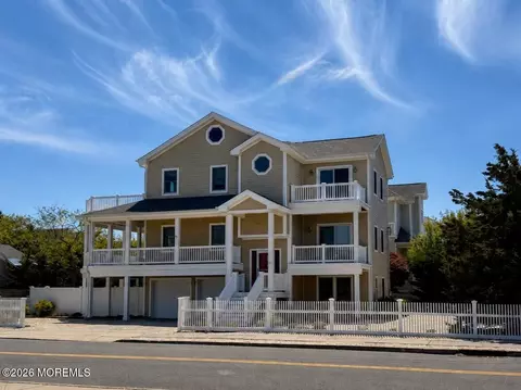 51 Fifth Ave, Normandy Beach, NJ 08739