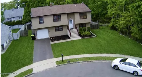 9 Barry Ln, Hazlet, NJ 07730
