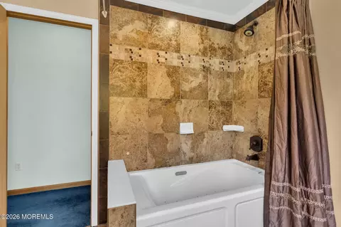 Bath - 205 Frank Applegate Rd, Jackson, NJ 08527 photo 3 of 5