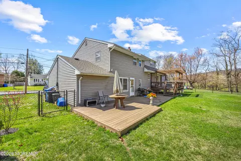 Exterior - 21 Starlit Dr, Middlesex, NJ 08846 photo 2 of 5