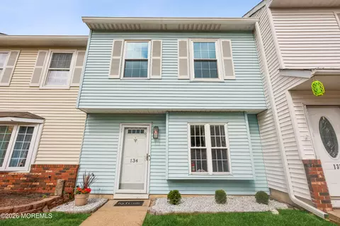 134 Meli Ln, Jackson, NJ 08527
