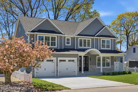 1138 Lawrence Ave, Point Pleasant, NJ 08742