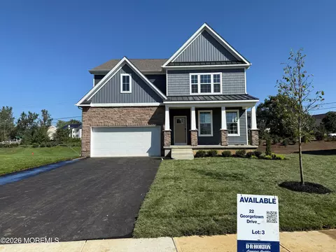 22 Georgetown Dr, Freehold, NJ 07728