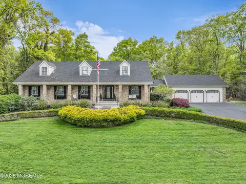 1913 Shadowbrook Dr, Wall, NJ 07719