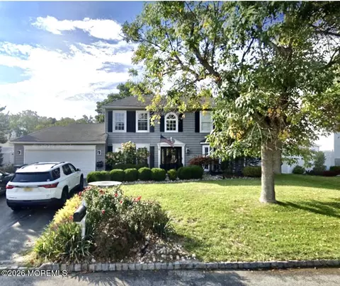 23 Cattail Dr, Howell, NJ 07731