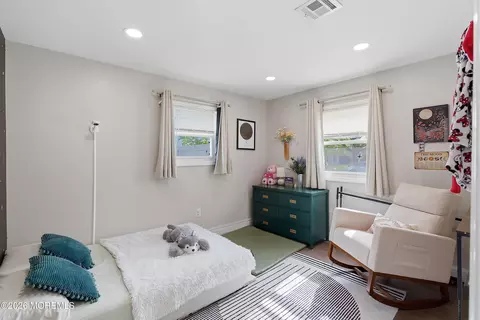 Bedroom - 307 5th St, Waretown, NJ 08758 photo 1 of 5