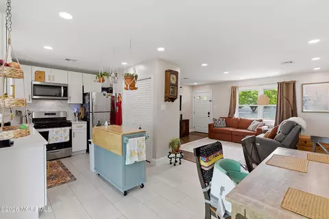 Kitchen - 307 5th St, Waretown, NJ 08758 photo 2 of 4