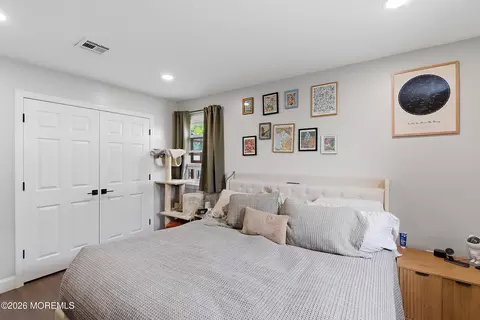 Bedroom - 307 5th St, Waretown, NJ 08758 photo 4 of 5