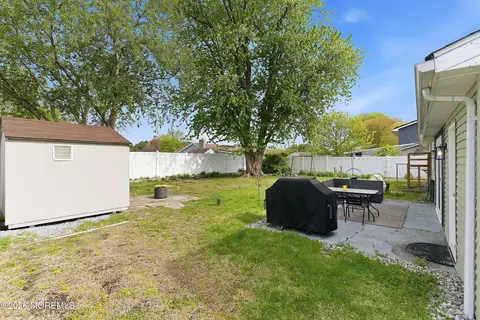 Exterior - 307 5th St, Waretown, NJ 08758 photo 1 of 4