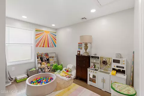Bedroom - 307 5th St, Waretown, NJ 08758 photo 5 of 5