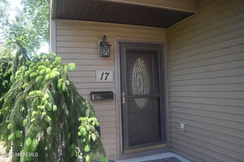 17 Concord Ct, Red Bank, NJ 07701
