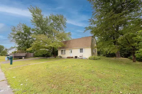1309 9th Ave, Toms River, NJ 08757