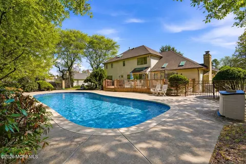 14 Kastor Ln, West Long Branch, NJ 07764