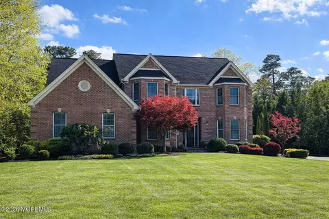 16 Conor Rd, Jackson, NJ 08527