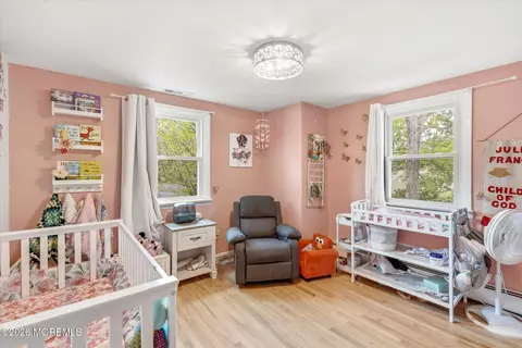Bedroom - 234 Spruce Ln, Forked River, NJ 08731 photo 4 of 8