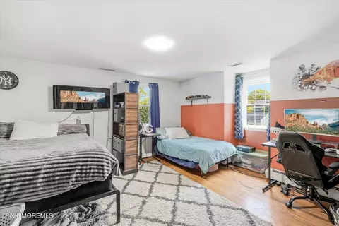 Bedroom - 234 Spruce Ln, Forked River, NJ 08731 photo 2 of 8