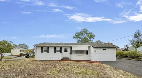 131 Barclay Dr, Point Pleasant, NJ 08742