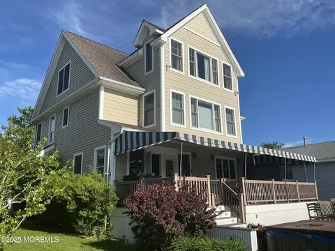 100 Waldron Rd, Toms River, NJ 08753