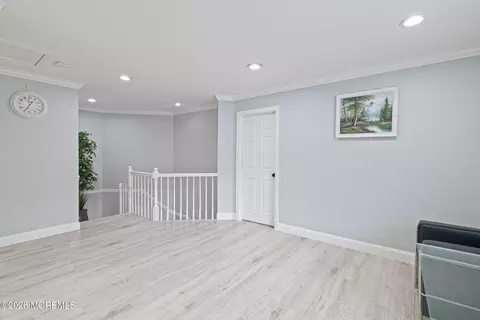 Entry Way - 70 Overlook Dr, Independence, NJ 07838 photo 1 of 1