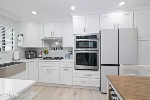 Kitchen - 70 Overlook Dr, Independence, NJ 07838 photo 1 of 2