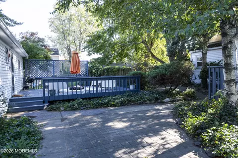 Exterior - 28 Florence Ave, Leonardo, NJ 07737 photo 8 of 9