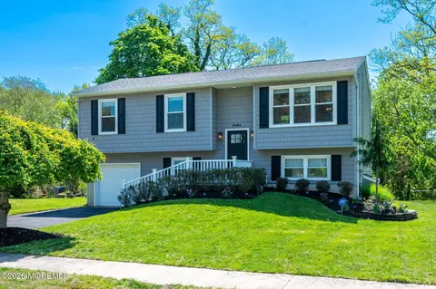 12 Brookside Rd, Neptune City, NJ 07753