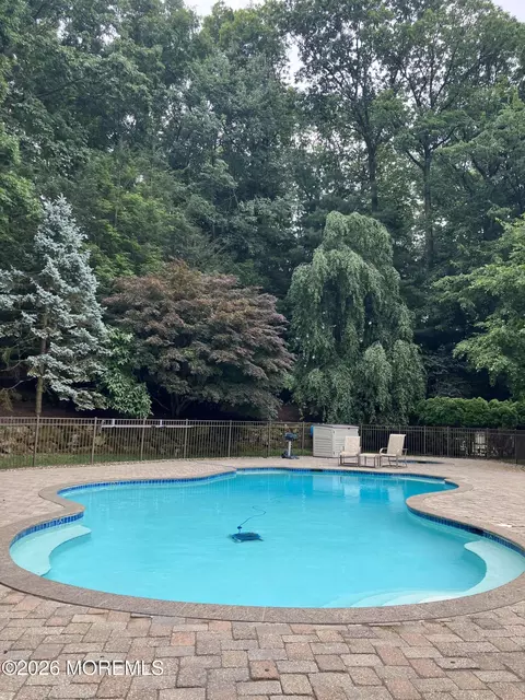 12 Country Club Ln, Marlboro, NJ 07746