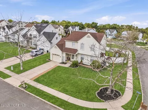 301 Platinum Ct, Glassboro, NJ 08028
