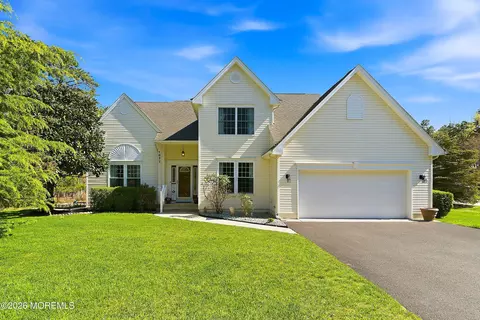 1677 Joffre Rd, Forked River, NJ 08731