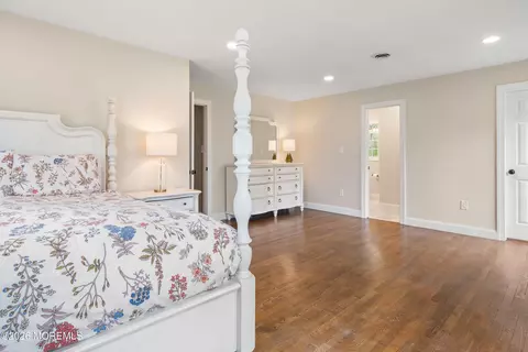 Bedroom - 609 Spaulding Ave, Forked River, NJ 08731 photo 3 of 9